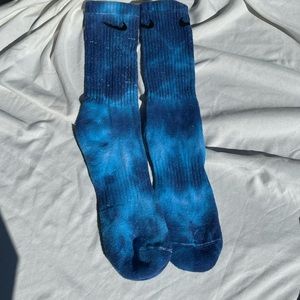 Tie Dye Socks Nike Women’s size 8-12 blue